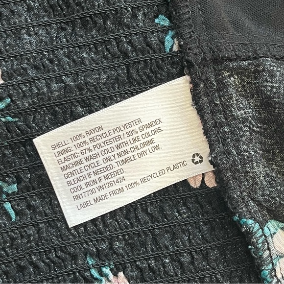 Wild Fable Floral Crop Top - Picture 9 of 10